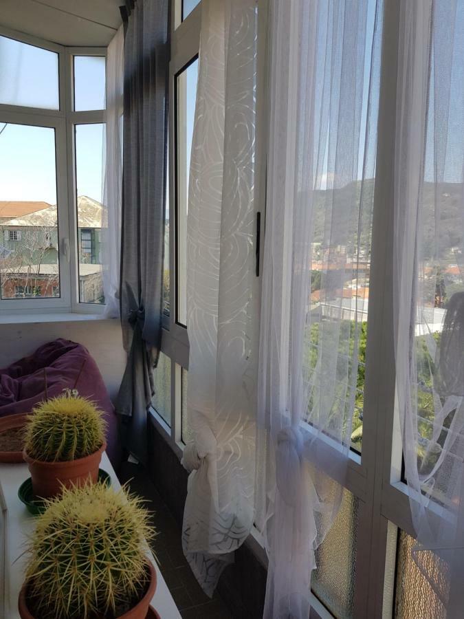 Appartamento Romantica fuga con vista panoramica sulla città di Savona Esterno foto